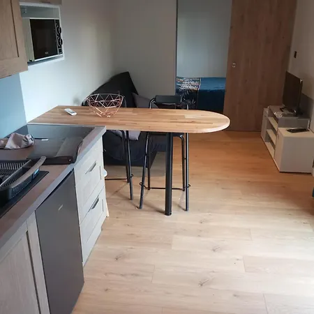 Maisonnette Au Calme Hébergement de vacances *