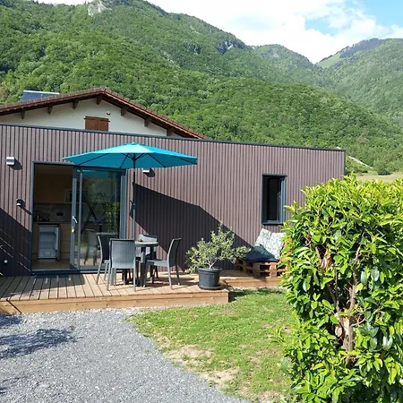 Prázdninový dům Maisonnette Au Calme Cons-Sainte-Colombe